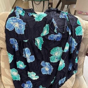 Women’s XL Loft Blouse